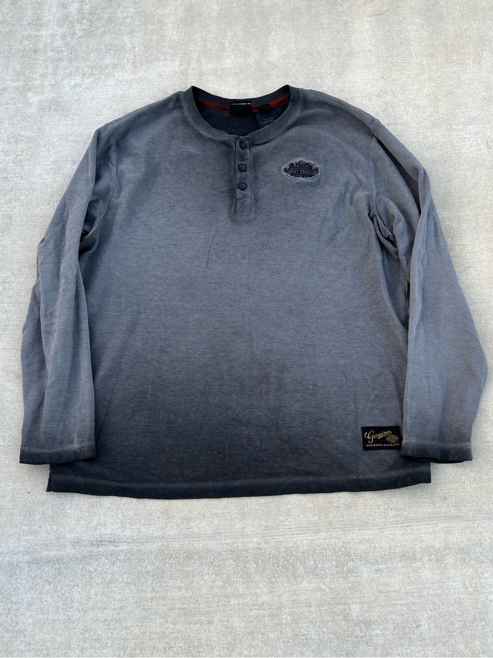 Harley-Davidson Gradient Gray to Black Long-Sleeve Henley size XL
